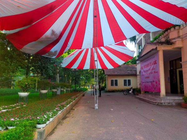 Dù tròn sự kiện 1 trụ (một cột) đk 15m