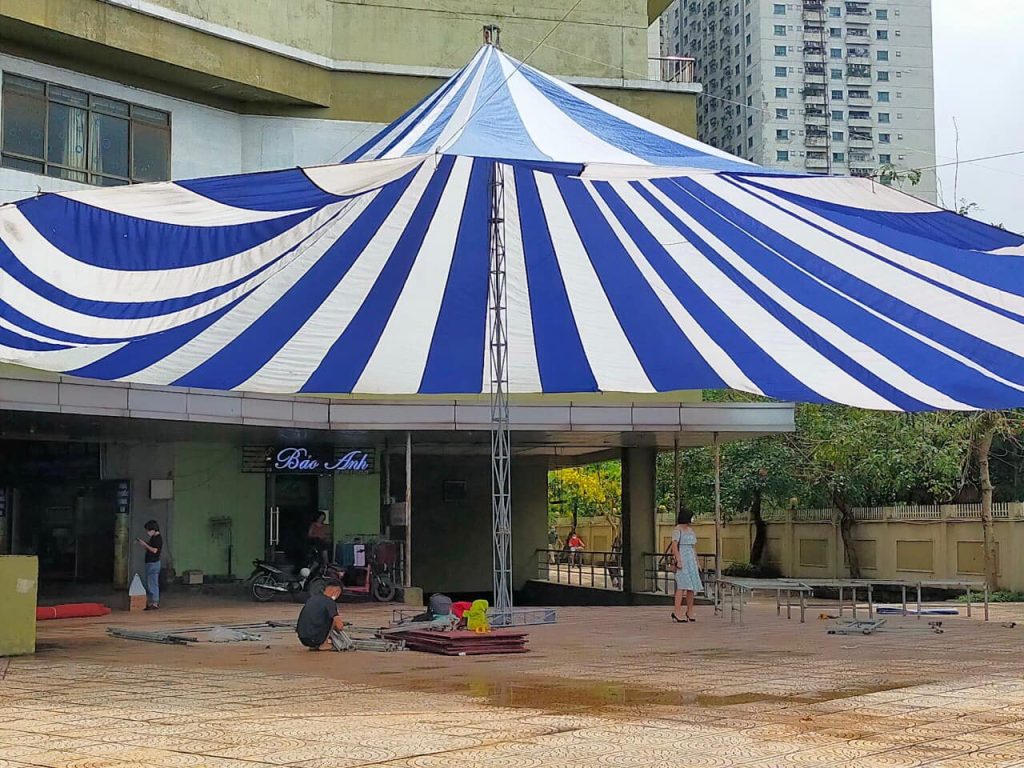 Dù tròn sự kiện 1 trụ (một cột) đk 22m Dù tròn sự kiện 1 trụ (một cột) đk 22m