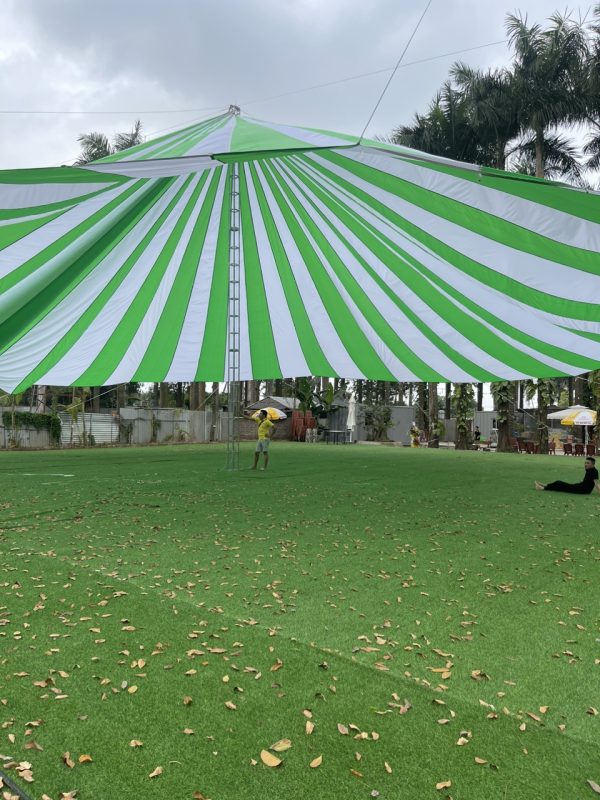 Dù tròn sự kiện 1 trụ (một cột) đk 26m