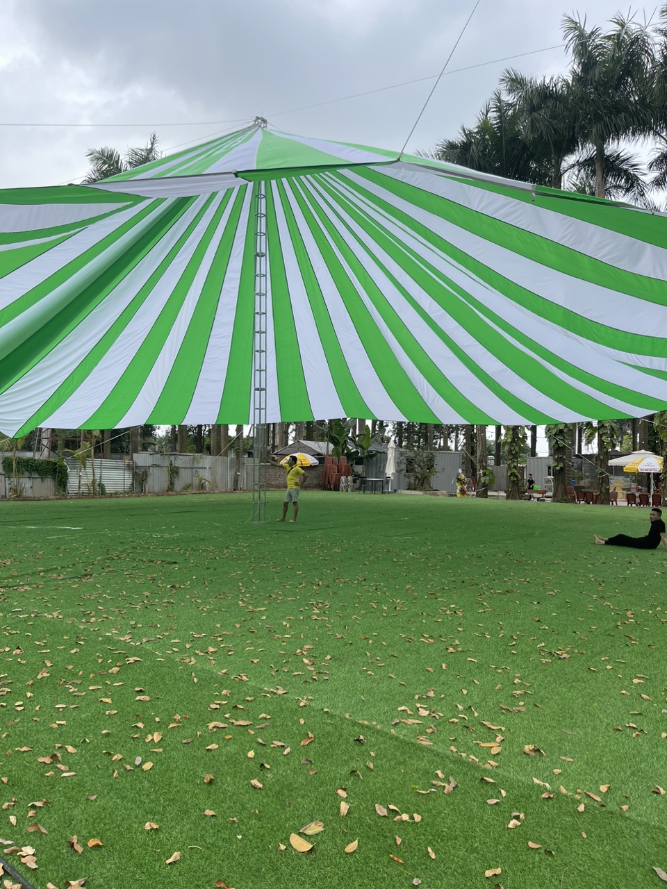 Dù tròn sự kiện 1 trụ (một cột) đk 26m Dù tròn sự kiện 1 trụ (một cột) đk 26m