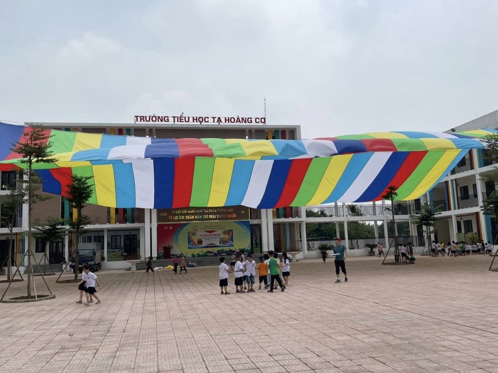 Dù che nắng sự kiện sân trường học ngoài trời Dù che nắng sự kiện sân trường học ngoài trời