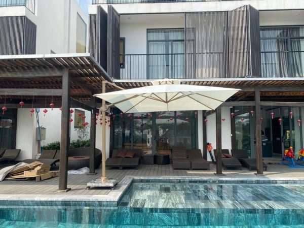 Ô Dù Lệch Tâm Vuông 2.5m (Màu Trắng)