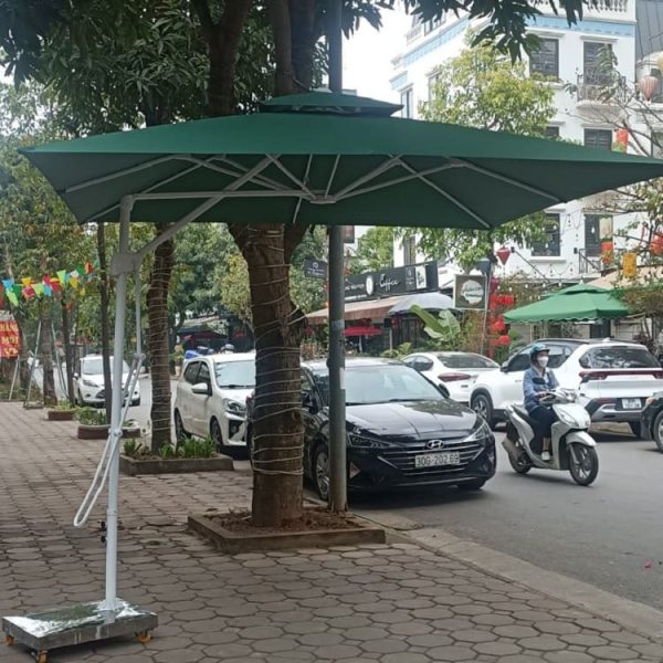 Ô dù lệch tâm vuông 2.5m màu xanh