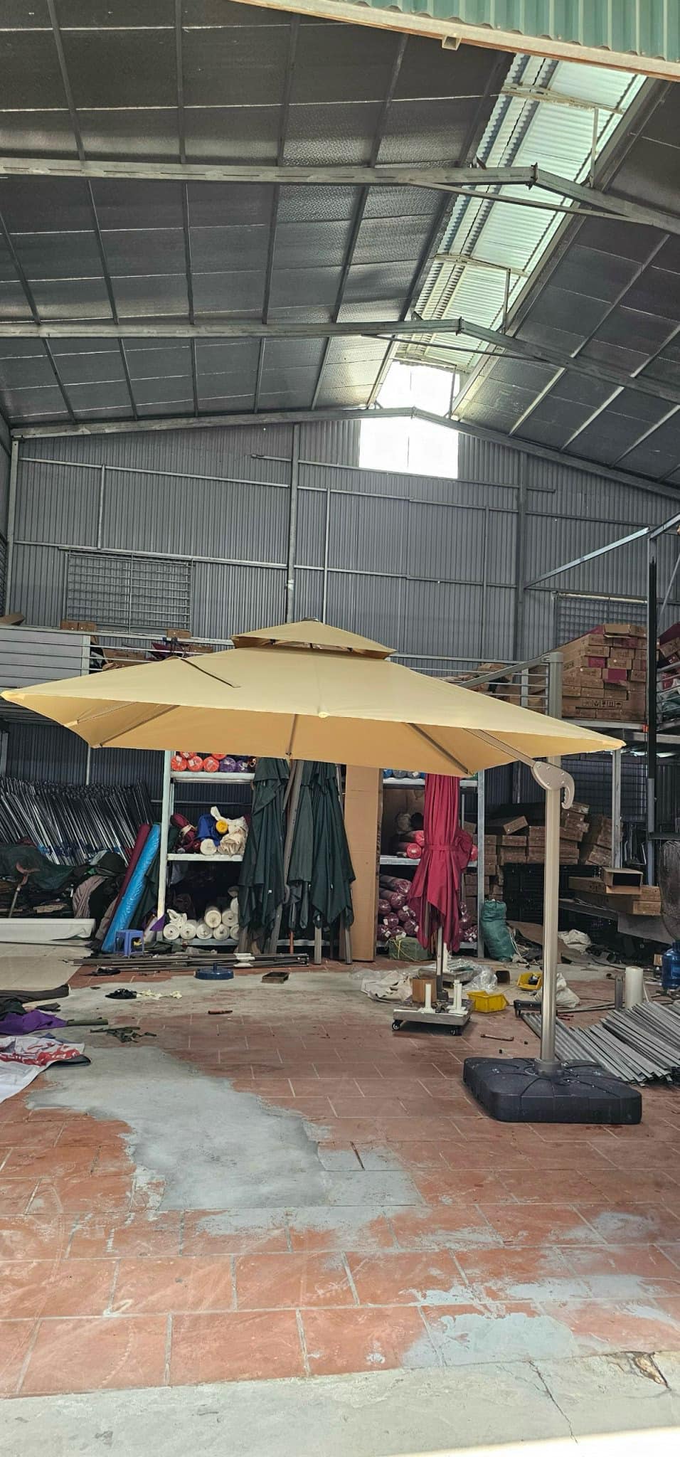 Dù lệch tâm vuông 3m (kt 3m x 3m) 2 tầng Dù lệch tâm vuông 3m (kt 3m x 3m) 2 tầng