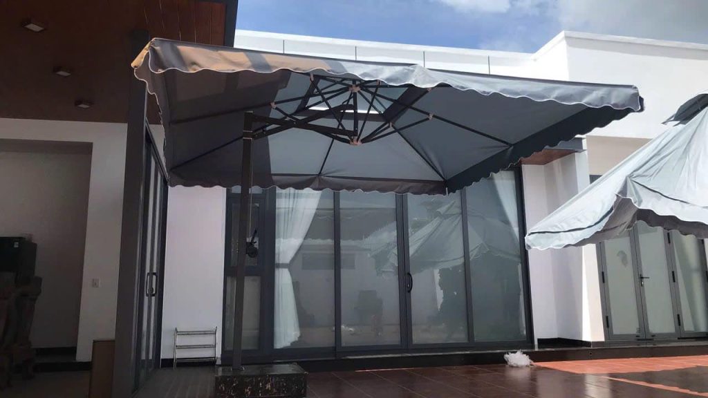 Ô dù che nắng mưa ngoài trời ở Cao Bằng