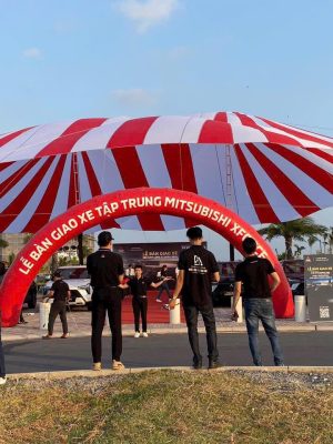 Dù hai trụ sự kiện (2 đỉnh) hai chóp