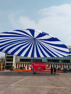 Dù tròn sự kiện 1 trụ (một cột) đk 12m