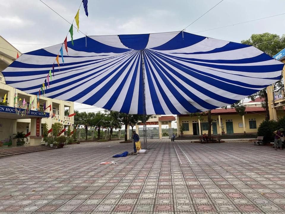 Dù tròn sự kiện che nắng ngoài trời Dù tròn sự kiện che nắng ngoài trời