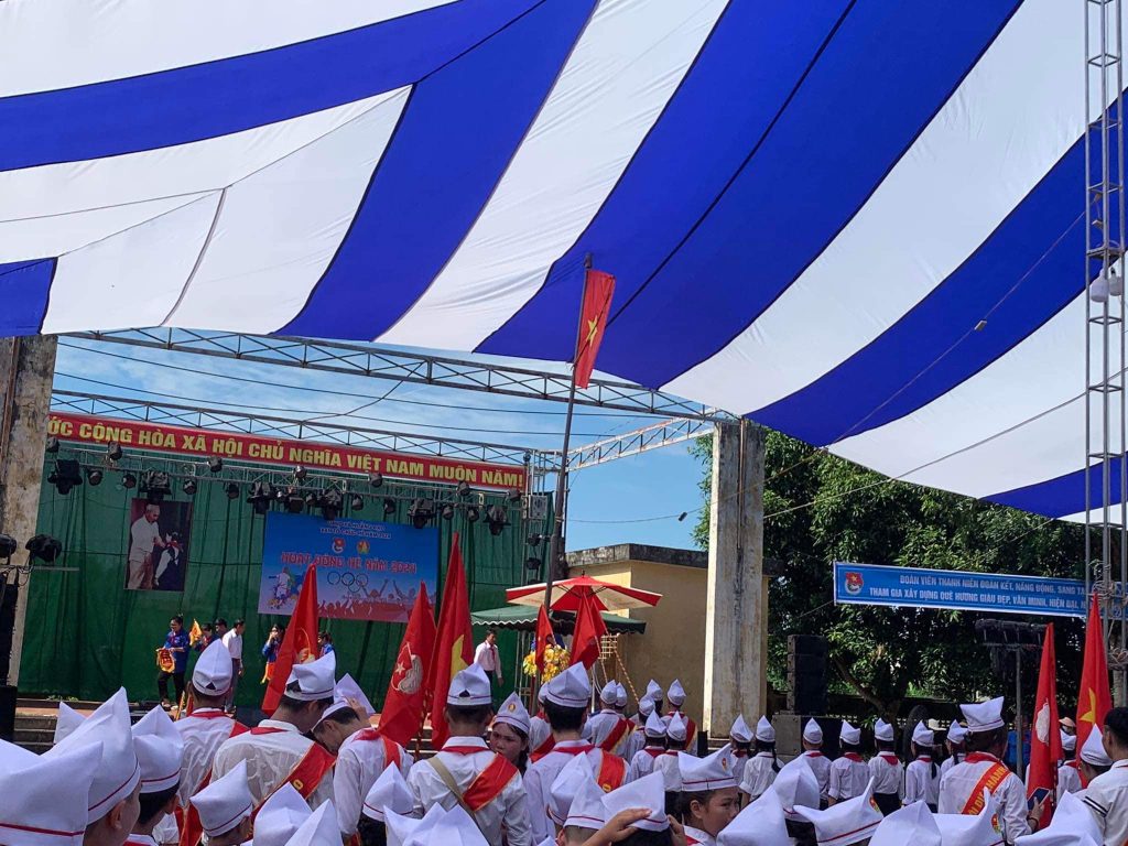 Dù tròn sự kiện che nắng ngoài trời Dù tròn sự kiện che nắng ngoài trời