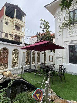 Ô dù lệch tâm vuông hệ nâng hạ màu đỏ