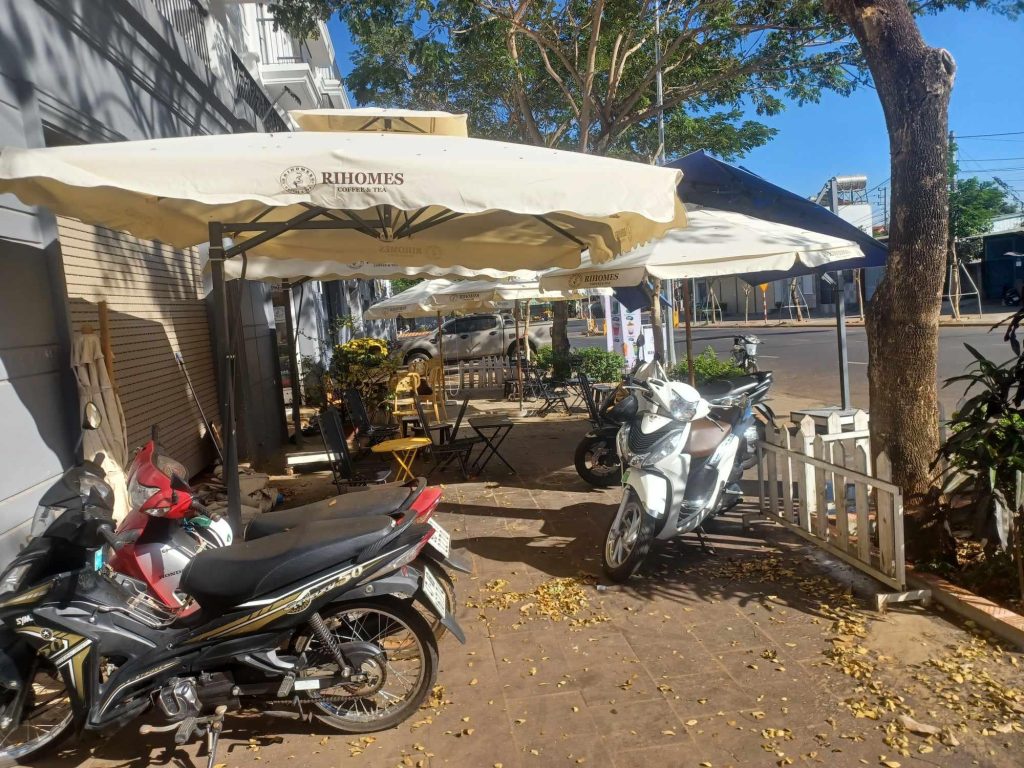 Ô dù che nắng ngoài trời Ô dù che nắng ngoài trời