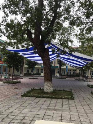 Dù che lễ khai giảng