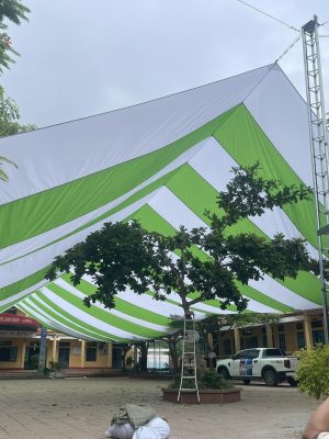 Bạt dù che nắng sân trường học ngoài trời