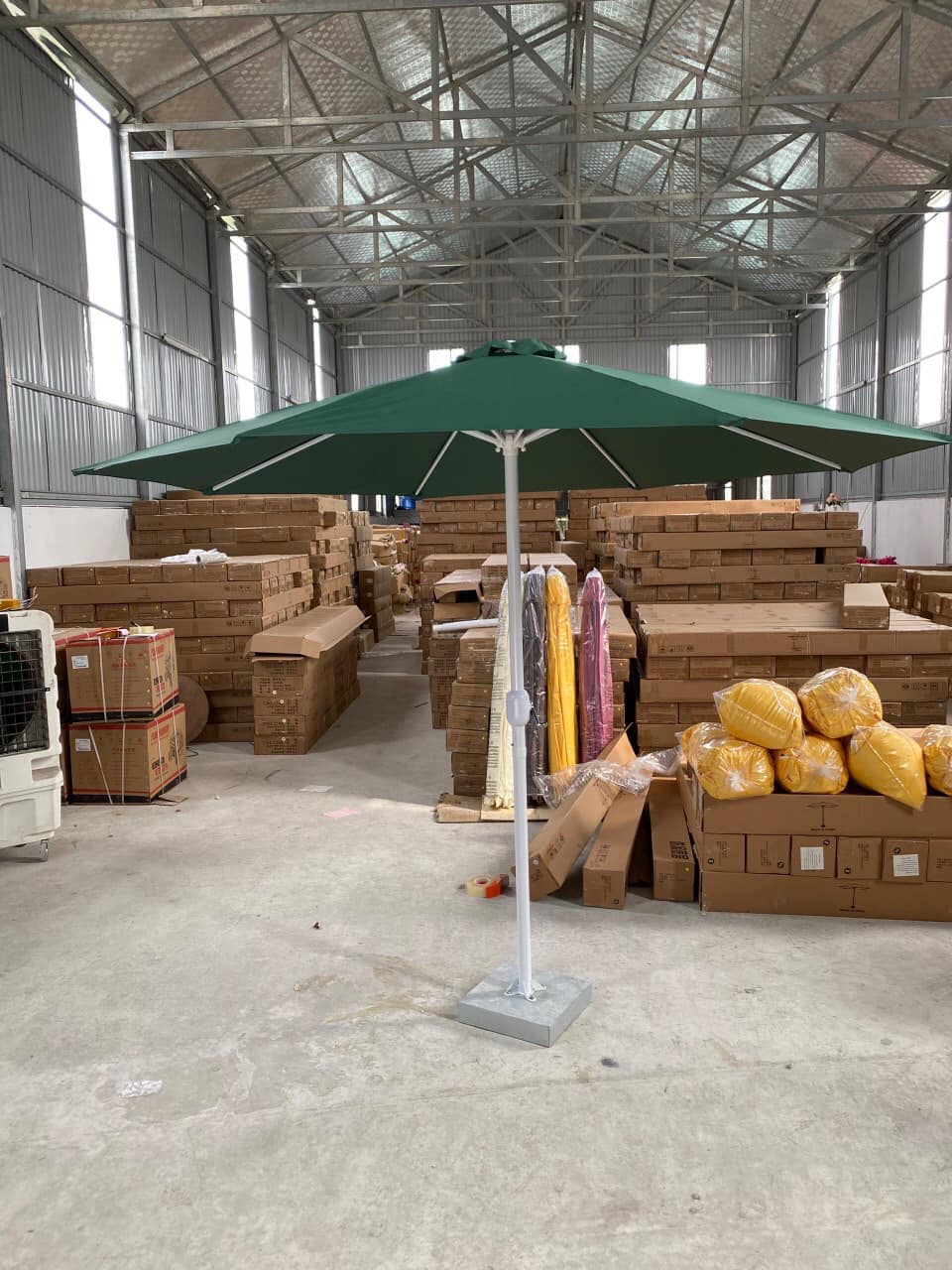 Ô dù che nắng chính tâm (màu xanh) Ô dù che nắng chính tâm (màu xanh)