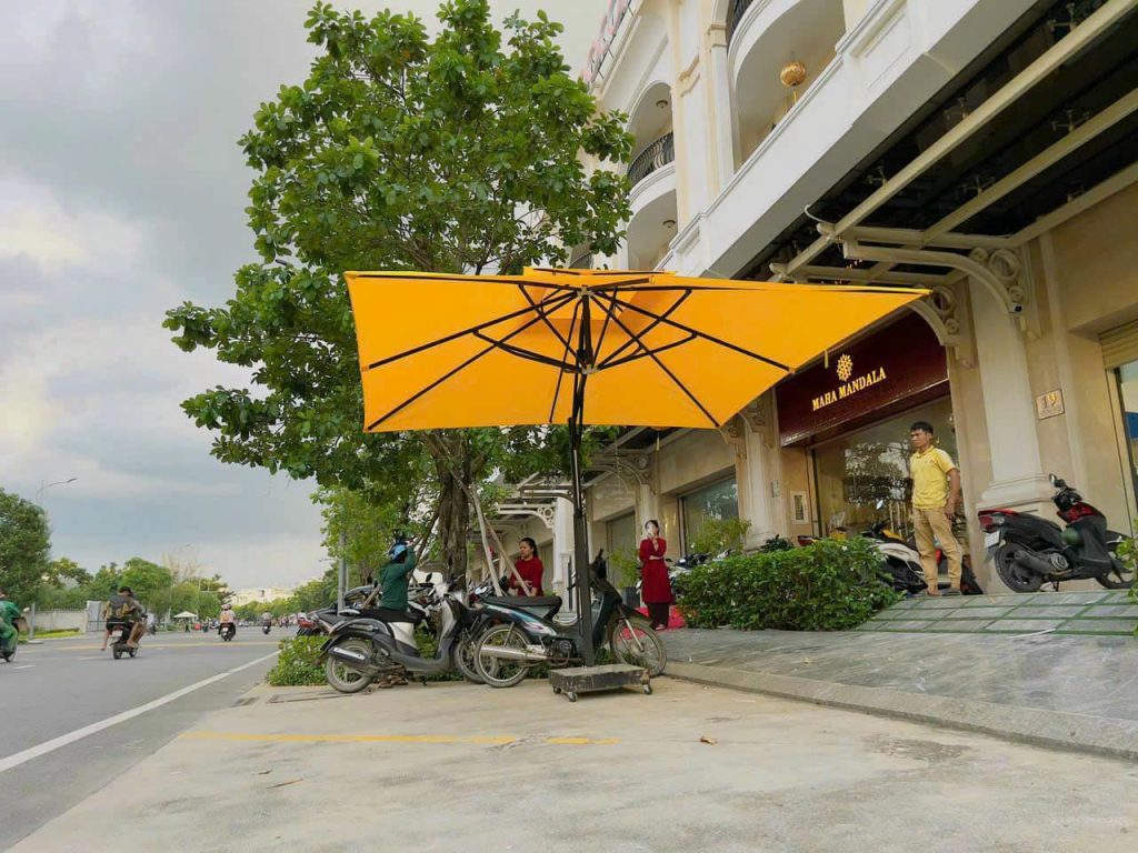 Ô dù lệch tâm cao cấp Ô dù lệch tâm cao cấp