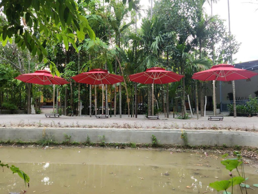 Ô dù lệch tâm tròn xoay 360 độ thân hợp kim (màu đỏ) Ô dù lệch tâm tròn xoay 360 độ thân hợp kim (màu đỏ)