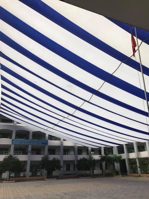 Dù che sự kiện sân trường ở Hà Tĩnh