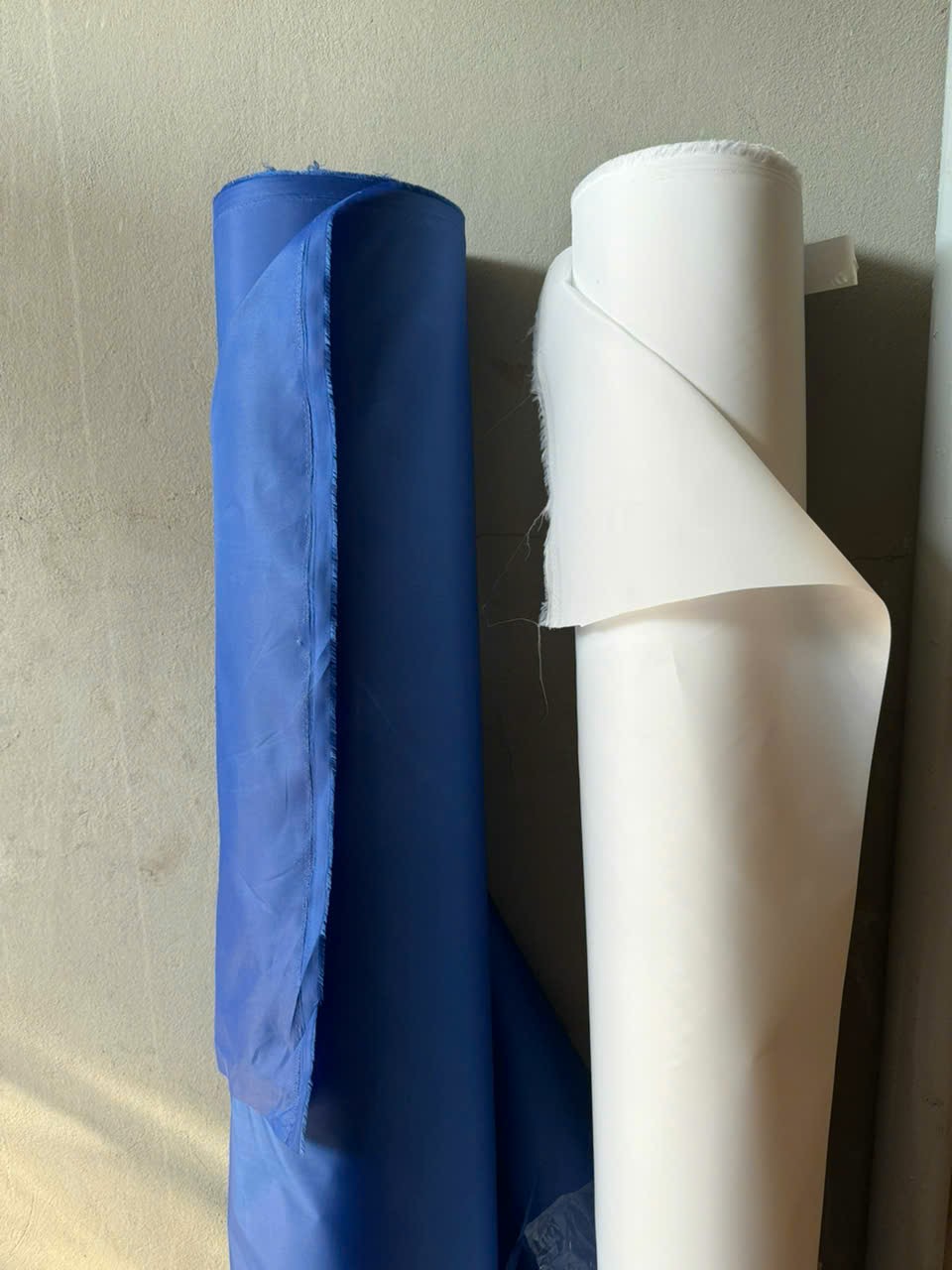 Vải dù 210D Polyester phủ PU Vải dù 210D Polyester phủ PU