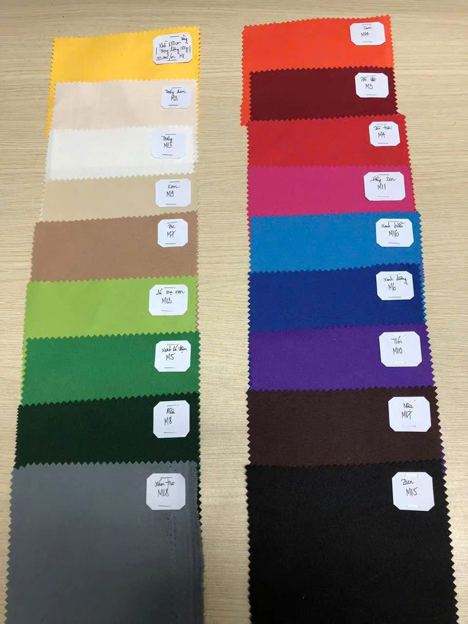 Mã màu vải bạt dù lựa chọn