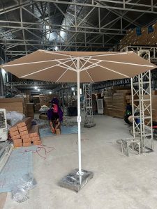Ô dù che nắng đứng tâm 3m tại quận 1 Ô dù che nắng đứng tâm 3m tại quận 1