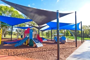 Bạt dù căng nghệ thuật trang trí resort ở Phú Quốc